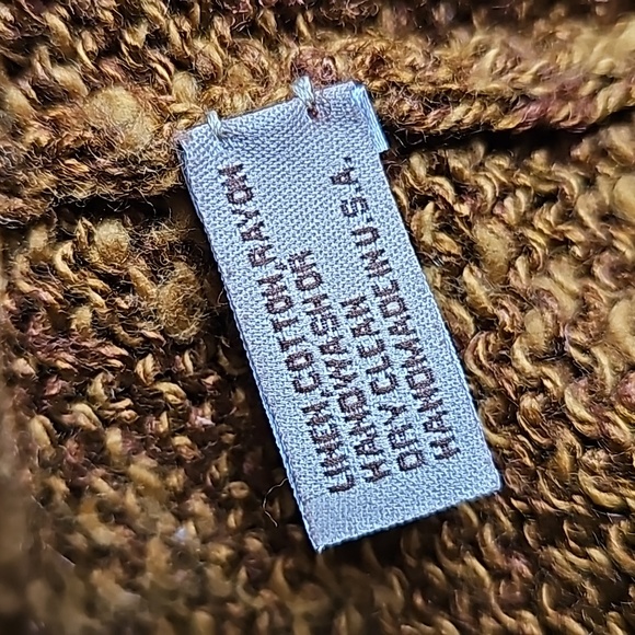 HOT KNOTS Vintage Sweater - Picture 7 of 7